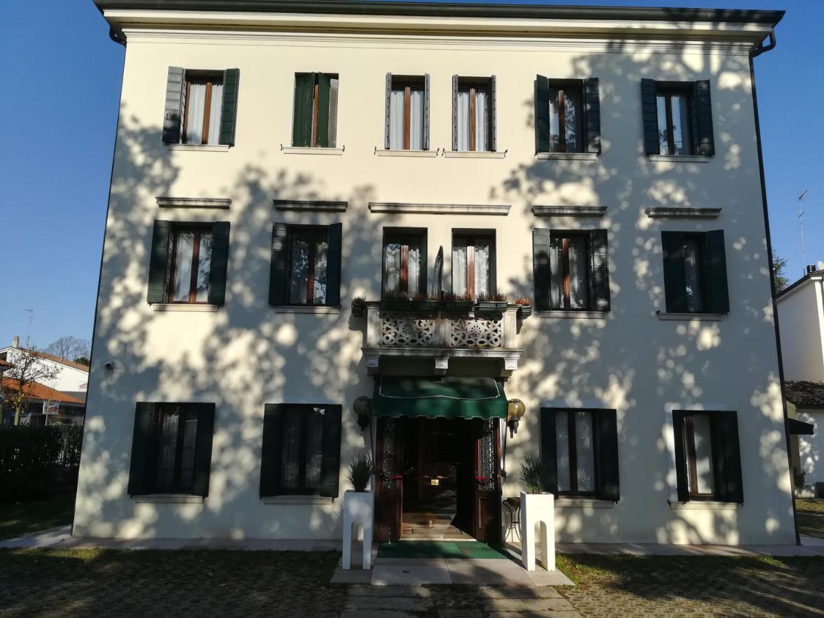 Hotel Scala Тревизо Екстериор снимка